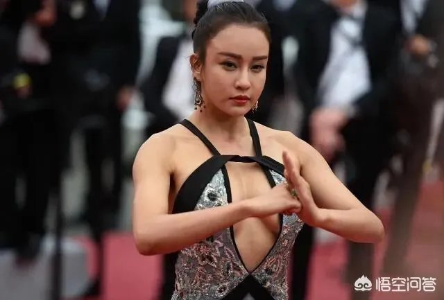 十八线网红去戛纳蹭红毯影响中国人形象的行为,应该制止吗?