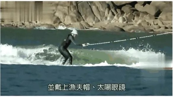 一见钟情？周星驰恋情疑曝光：女方为17岁的落选港姐