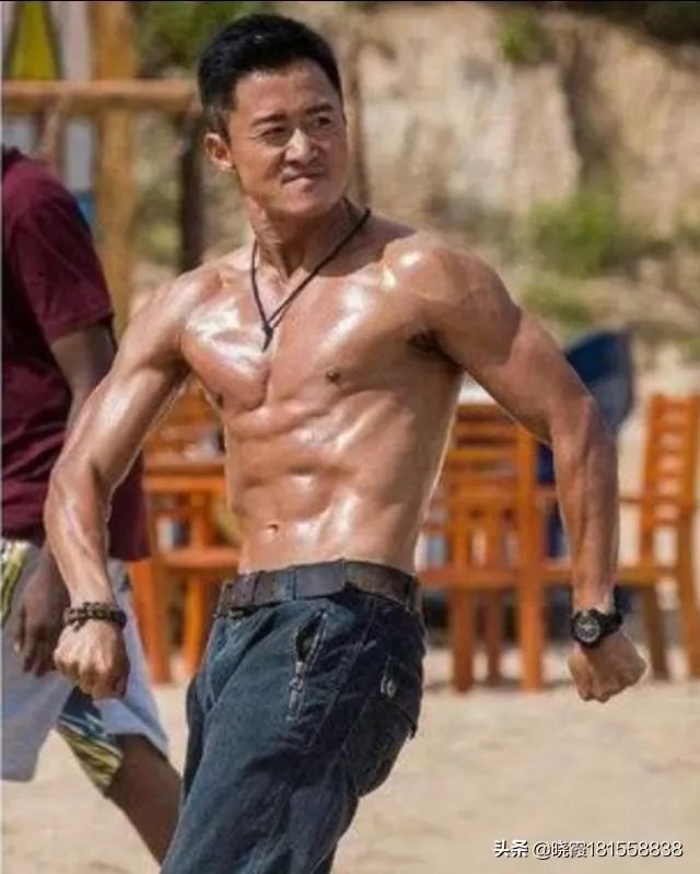 吴京和甄子丹哪个是真正的硬汉？