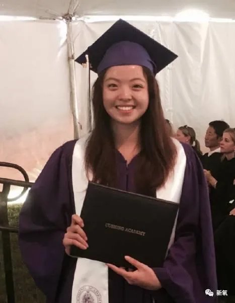 王中磊闺女晒长腿照，娱乐圈大佬们的千金都长什么样？