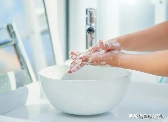 对无症状感染者最好的防范措施?请讨论?