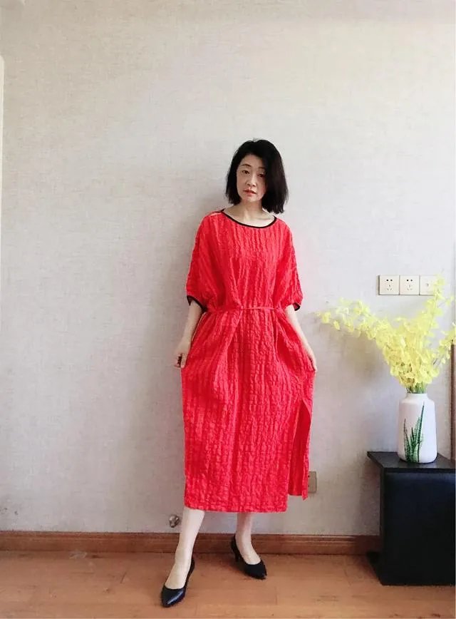大家能否推荐下适合职场女性的服装品牌？穿上走路带风那种？