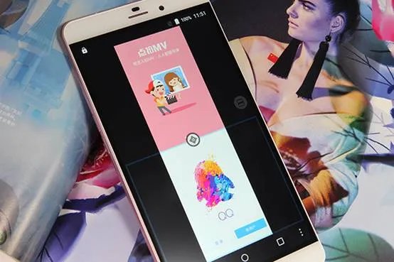 分屏+双微信 蓝魔MOS1 max试用体验