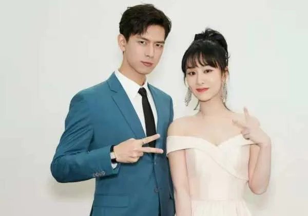 杨紫连续三年为李现庆生,他们之间的关系是怎样的?