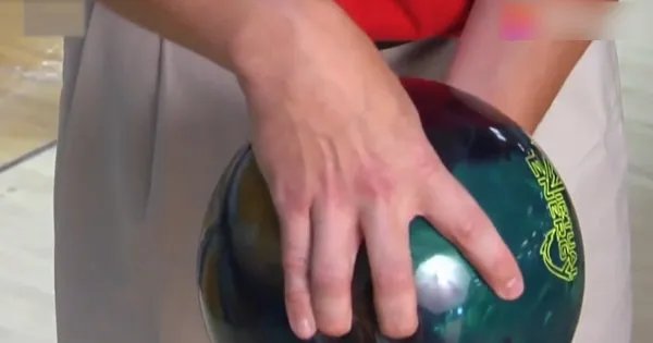 保龄球打法图片教程