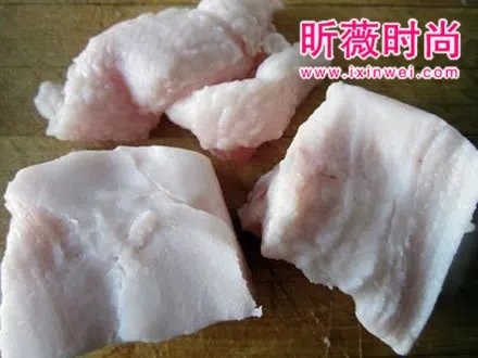 冬天常吃这些食物 痘痘找上你（图）
