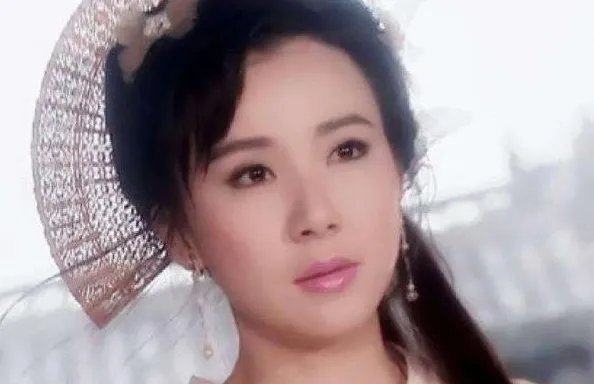 窈窕淑女,君子好逑,影视剧中哪些演员你觉得很美?是一见钟情的女神?