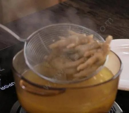 鸡脚怎么做才好吃