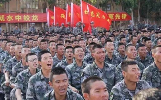 过得硬的连队，过得硬的兵歌词是什么？