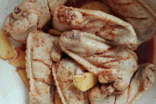 烤箱烤鸡翅温度和时间