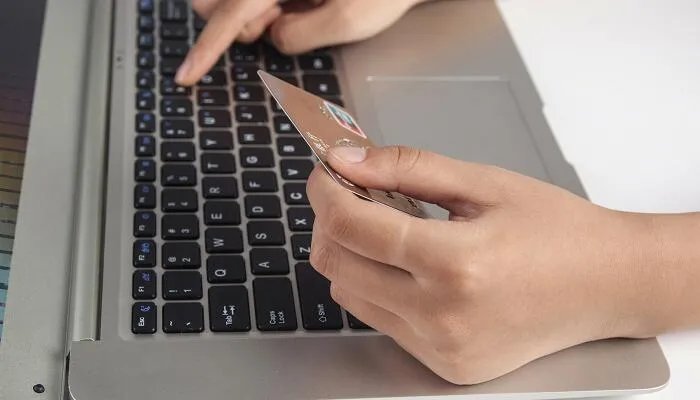 缴费和交费有什么区别 缴费是交费吗