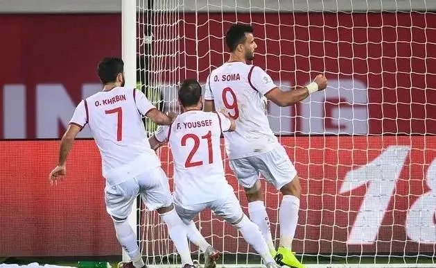 如何看待国足与叙利亚的这场比赛？请预测一下国足阵型和比分？