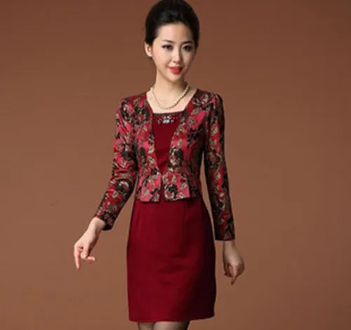 婆婆婚礼服穿什么好看 婚礼服装搭配的技巧