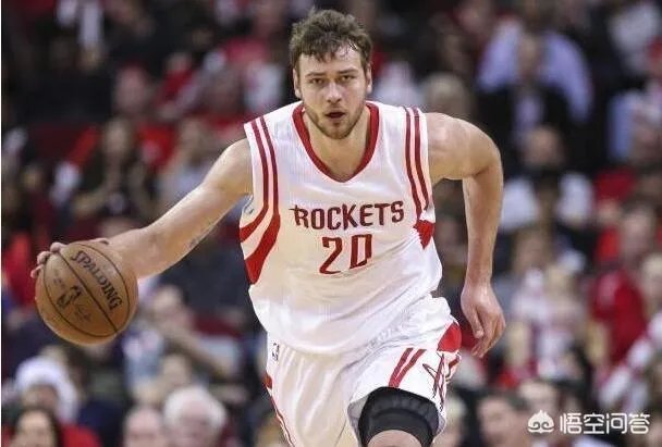 莫泰加盟马刺,山东应该怎么办?