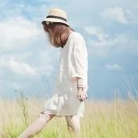 要QQ头像女生唯美伤感的!!!