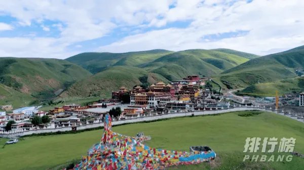 四川甘孜州旅游景点有哪些_四川甘孜十大旅游景点推荐