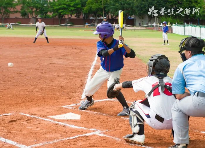 什么瑜伽动作可以瘦腰？瘦腰瑜伽动作让你苗条[图]