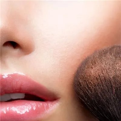 如何祛痘和痘印