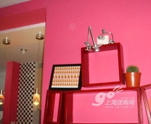 不是90后也玩非主流 网友混搭的55平热闹家