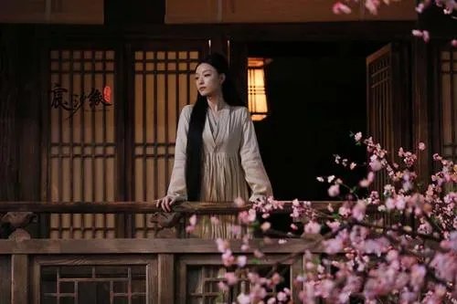 倪妮被代拍撞到，还遭威胁，这是怎么回事？