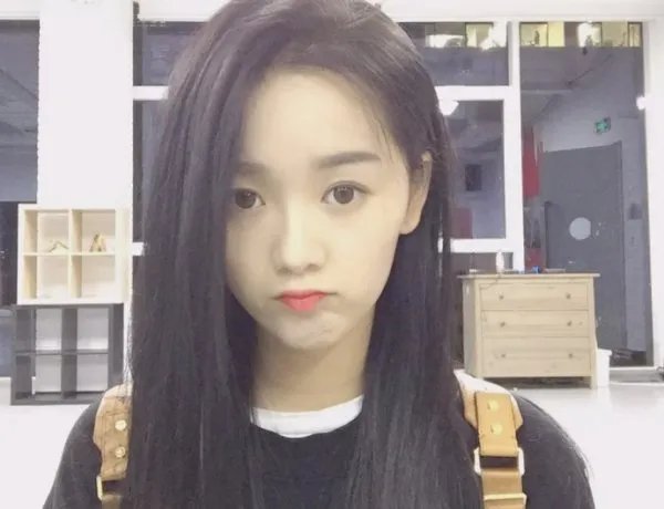 创造101里面的张馨月是林峰的绯闻女友吗？