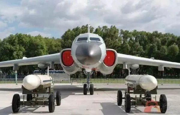 中国最先进的轰6K战略轰炸机到底强在哪些地方