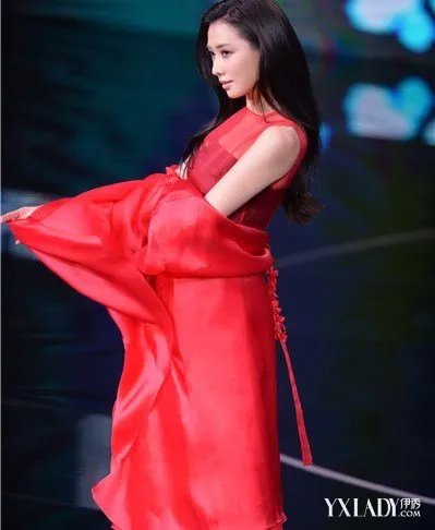 林志玲走秀宽衣解带艳压全场曝光个人资料及写真图片