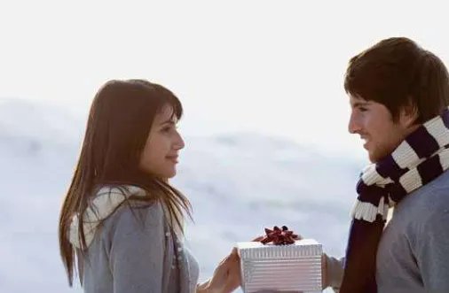 情人节应该送什么礼物？