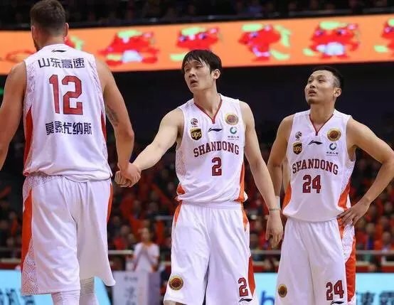 cba半决赛g4,山东队依靠什么赢了浙江广厦?山东队还要改善什么才能走的更远?