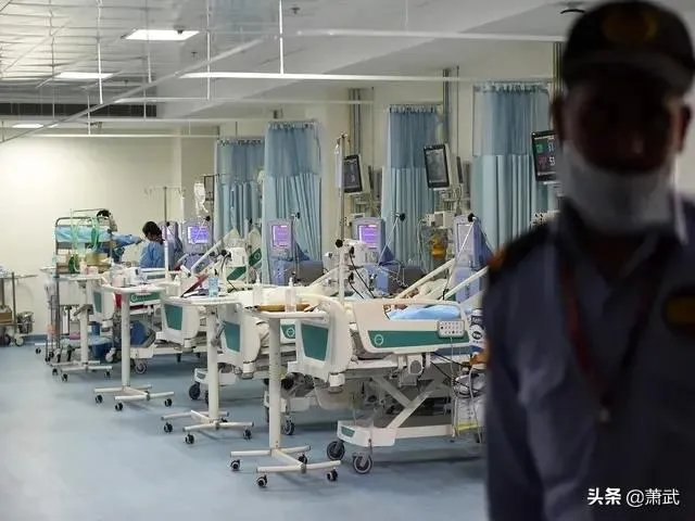 美国新增确诊减少了