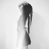 要QQ头像女生唯美伤感的!!!