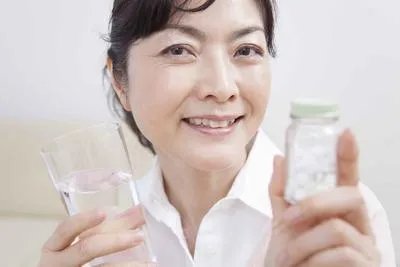 治肺气肿的偏方有哪些 肺气肿的日常护理