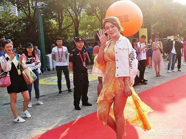 十八线网红去戛纳蹭红毯影响中国人形象的行为,应该制止吗?