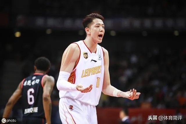 沈梓捷正在回京路上，随着周鹏的因伤退队，他是否有机会入选最终的12人名单？