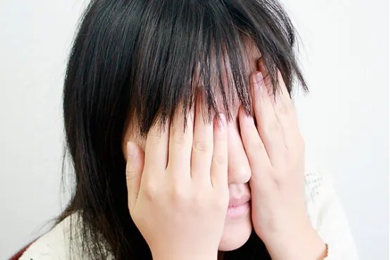 脸上起皮怎么办