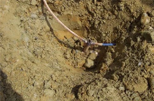 接地线接地棒深度是多少