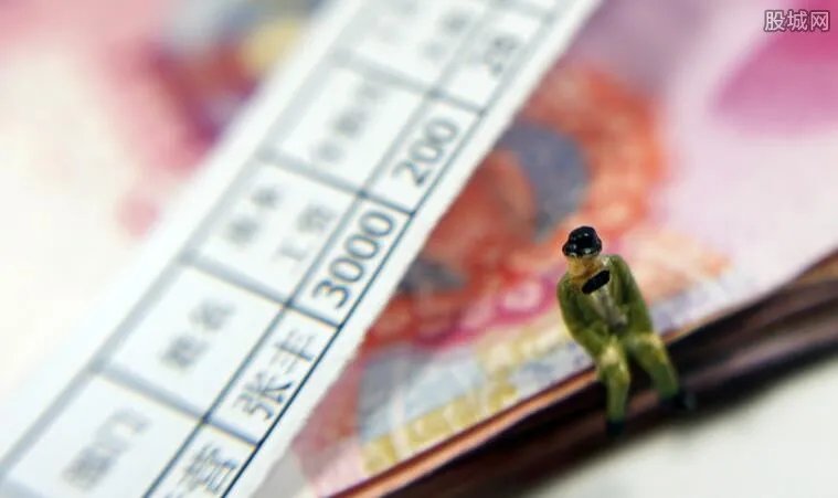 补发17个月的工资 2019补发工资是不是真的？