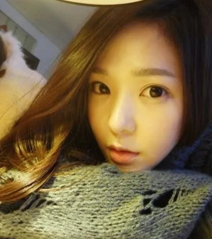 韩国第一美模郑初美生活照欣赏 揭秘整容绯闻是否真实