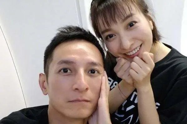 李维嘉回应代言翻车争议称已解约，明星代言需要注意些什么？