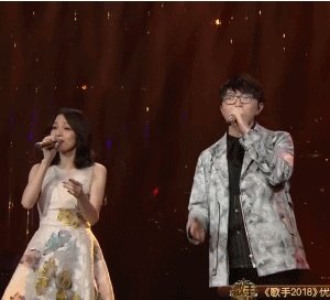 怎么评价毛不易张韶涵版本的《花房姑娘》？