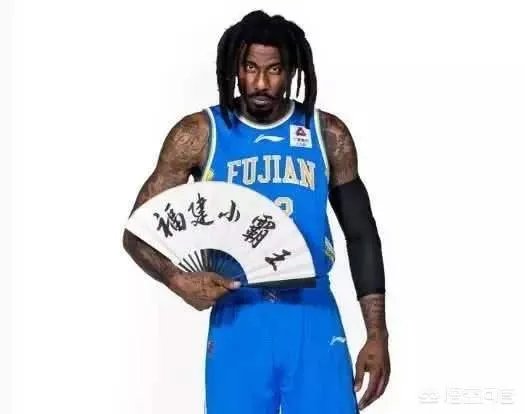 小斯被裁,他能够从福建男篮领走多少薪水?