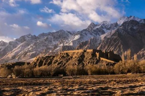 国内起床最晚的城市是哪里?