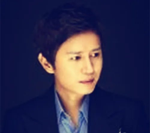 演员金民钟老婆是谁？ 称女友或者老婆就选尹贞伊类型型