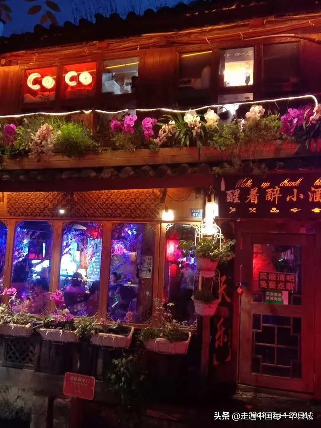 你去过的第一个A级景区是哪里？给你留下了什么深刻印象？