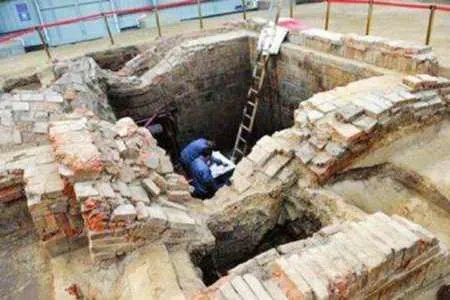 隋炀帝杨广的陵墓在哪里？