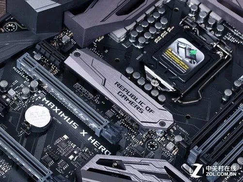 信仰充值 攒机我选ROG全家桶