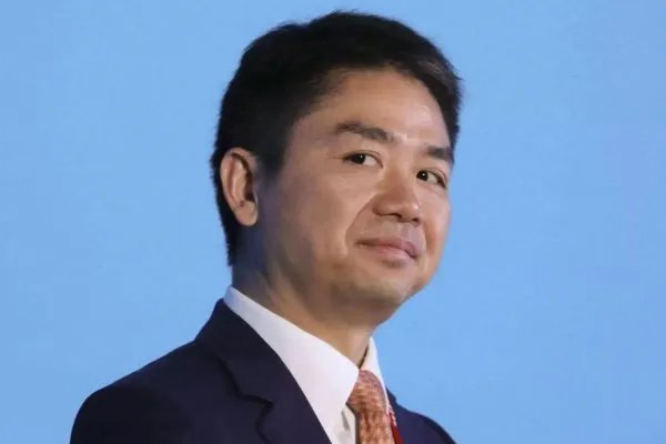 刘强东案149页警方档案公布，如何看待刘静尧索赔巨额钱款？