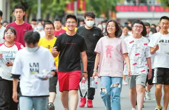 四川高考分数线