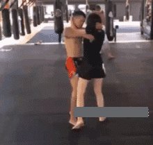 周一内涵囧图云飞系列 女孩子在一起玩什么都可以