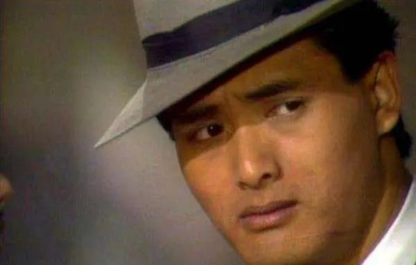 周润发版的上海滩是电影还是电视剧？